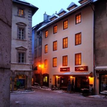 Apartamento T3 Au Coeur Du Centre Historique De Briancon #2 Exterior foto